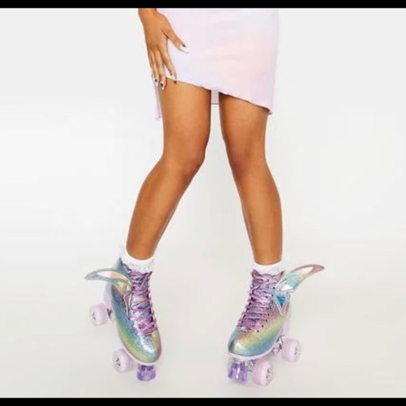 🦋🆕Dolls Kill x Winx Club LIGHT UP!”Fly To Freedom”Quad Roller Skates!BNIB🛼🦋 - Picture 6 of 17